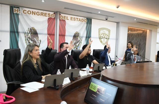 Congreso de Chihuahua pide transparentar asignación de plazas docentes