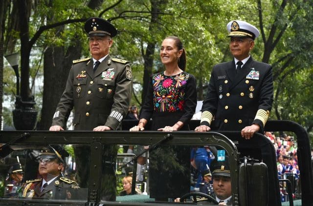 Sheinbaum encabeza ceremonia por el 179 aniversario de los Niños Héroes
