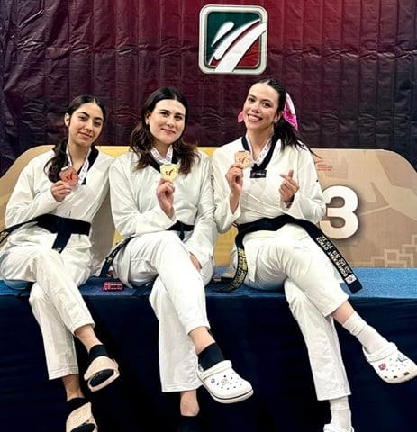 Chihuahua consigue 30 preseas en Taekwondo