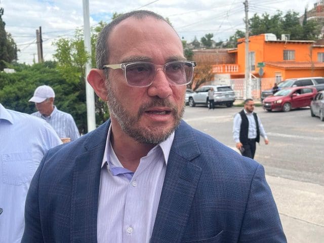 Asegura Gil Baeza que no se negarán tratamientos a derechohabientes del IMSS pese a adeudo