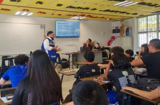 Intensifican en escuelas temas como: Acoso escolar, uso de vapeadores y redes sociales