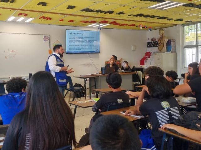 Intensifican en escuelas temas como: Acoso escolar, uso de vapeadores y redes sociales