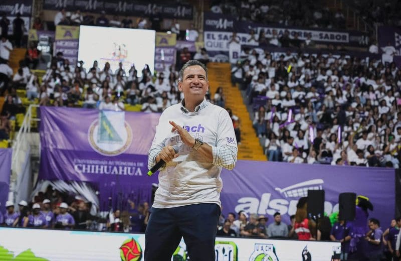 Marco Bonilla da la bienvenida a nuevos estudiantes de la UACH
