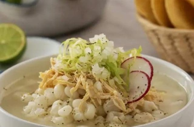 Menos de 300 pesos platillo de pozole blanco: PROFECO