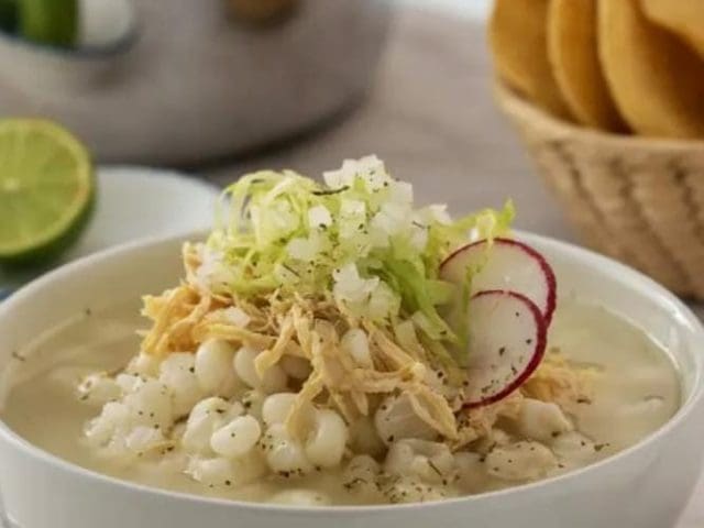 Menos de 300 pesos platillo de pozole blanco: PROFECO