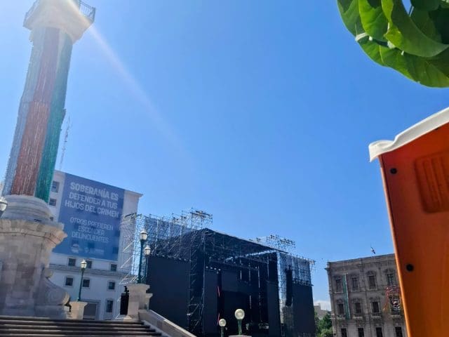 Listos en la capital para celebrar el grito; liderados por policías estatales