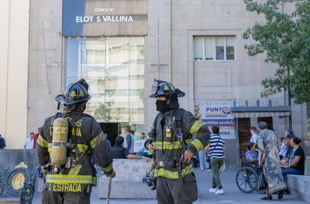 Evacuan a mil 99 personas durante simulacro de sismo en edificios municipales 