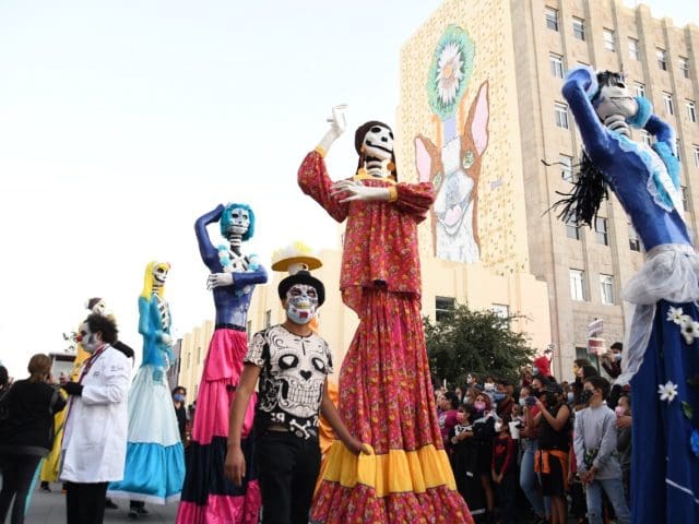 Invitan a participar en el Desfile de Dia de muertos 2026 en Chihuahua Capital