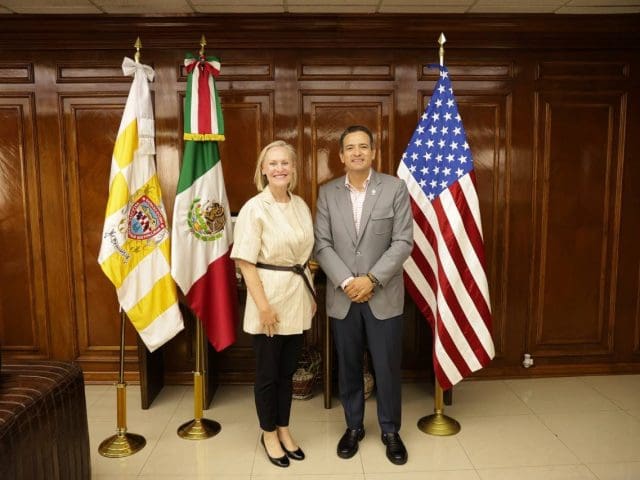 Nueva cónsul de Estado Unidos en Ciudad Juárez se reune con Marco Bonilla