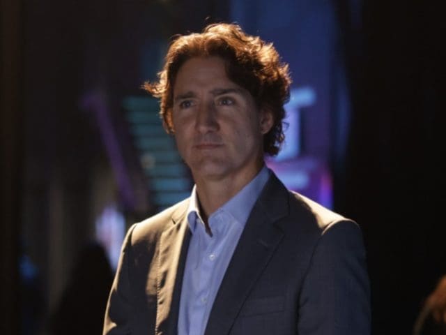 Llama Trudeau a garantizar beneficios para usuarios de I.A.