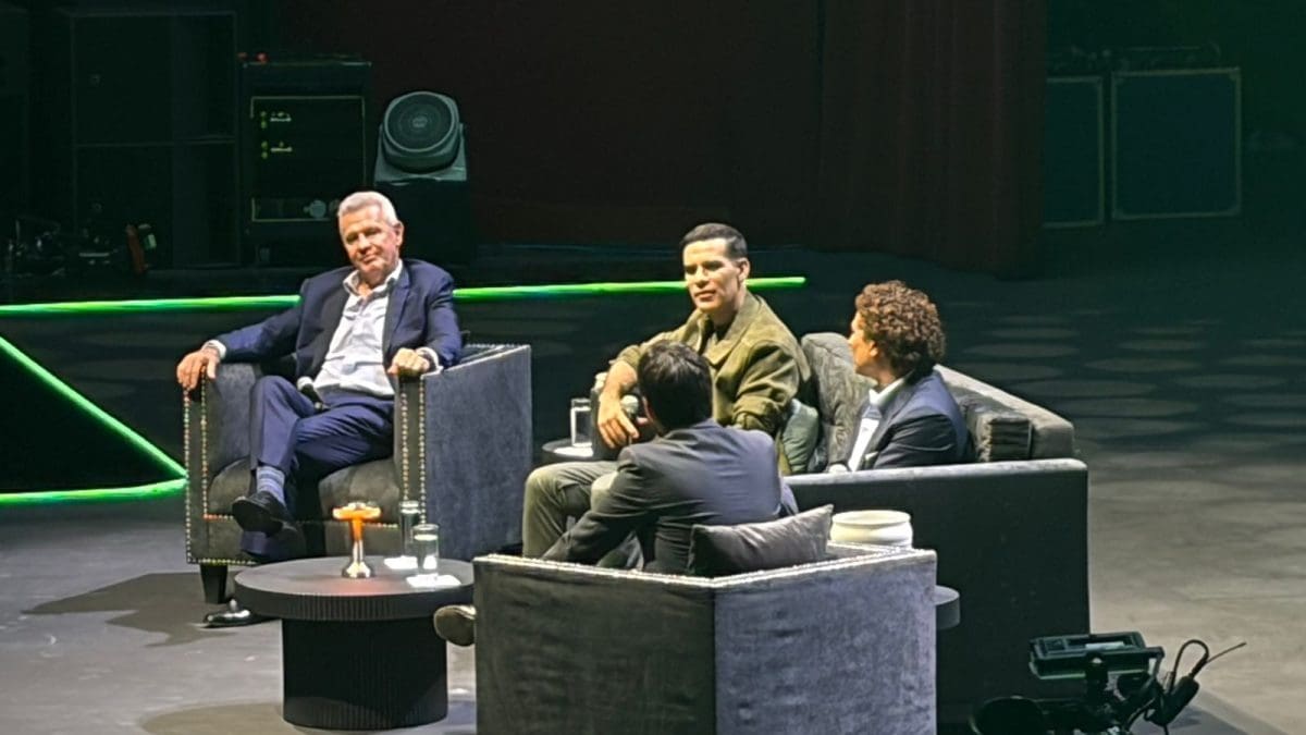 Aguirre, Márquez y Ochoa destacan unidad y orgullo por el Tri en «México Siglo XXI»