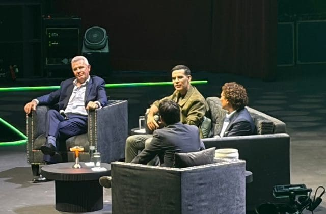 Aguirre, Márquez y Ochoa destacan unidad y orgullo por el Tri en «México Siglo XXI»