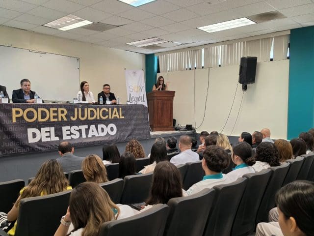 Más de 150 estudiantes de Cobach 12 participan en jornada de ‘Soy Legal’