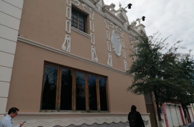 Avanzan trabajos de remodelación del Teatro de la Ciudad