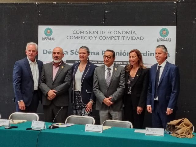 Manque Granados advierte sobre posibles efectos de reforma a derechos de autor