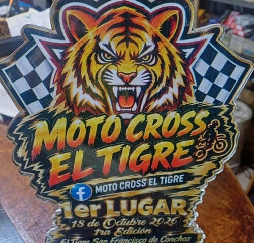 Suben al podio pilotos de motocross en la 1ª edición del Tigre en San Francisco de Conchos.