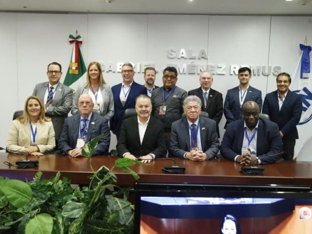 Mario Vazquez busca oportunidades de inversión para Chihuahua con empresarios canadienses 