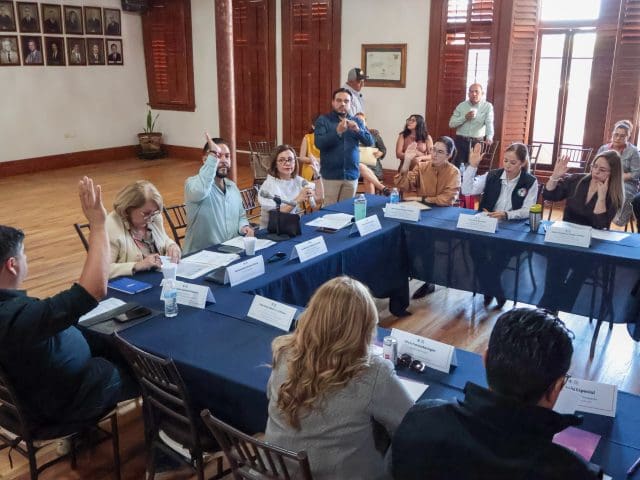 Aprueban reorientar 17.5 mdp para rehabilitar siete tramos viales