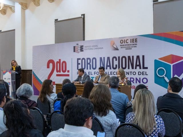Hacen convenio de colaboración entre el INE y el IEE