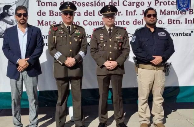 Acuden autoridades estatales al nombramiento del Comandante del 35 Batallón