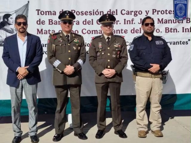 Acuden autoridades estatales al nombramiento del Comandante del 35 Batallón