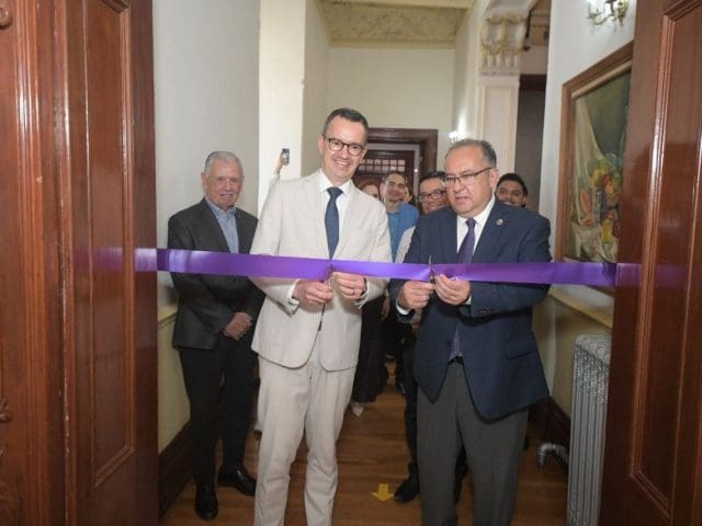 Exhiben en Rectoría de la UACH, la exposición fotográfica «Unión Europea «