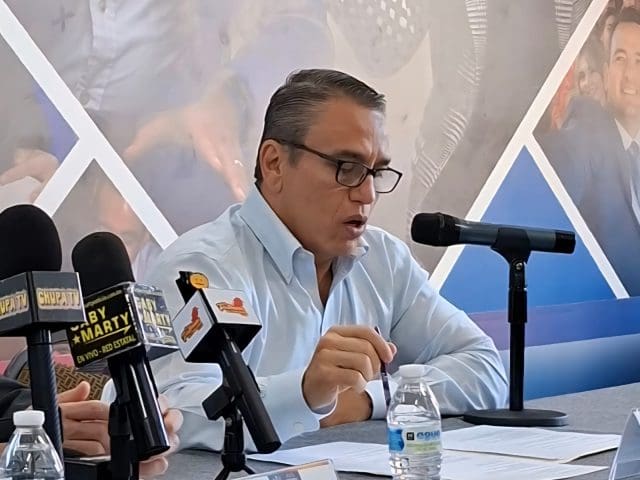 Limpian más de 400 mil metros cuadrados de hierba en panteones municipales por Dia de Muertos