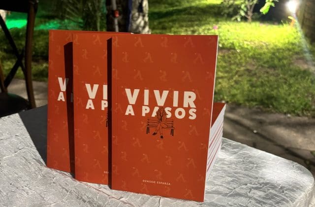 Editorial Sinaí debuta en el mundo editorial con la presentación de “Vivir a Pasos”