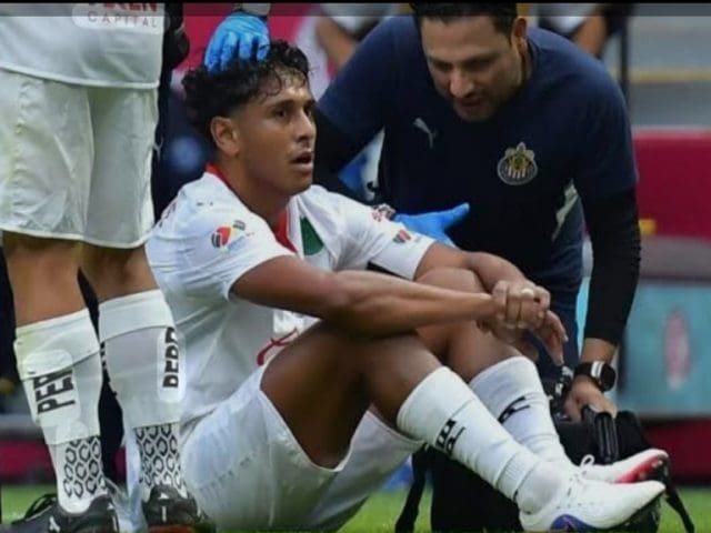 Otra baja importante en la era Rafa Márquez