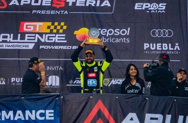 Piloto Chihuahuense Keko Perez sube al podio en Puebla
