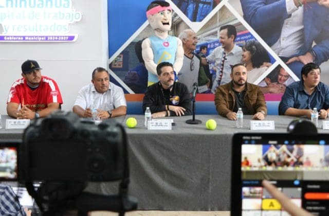 Convocan al Campeonato Estatal Sigamos juntos en el Softbol