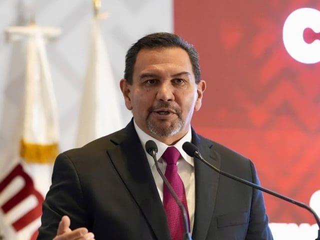 Felicita Cruz Pérez Cuéllar a Andrea Chávez y llama a la unidad