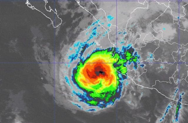 Huracán ‘Trudy‘ se fortaleció a categoría 2