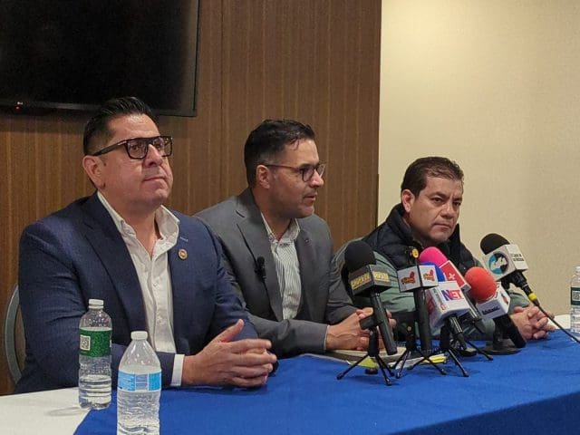 Jueza que libró orden contra Jáuregui renunció antes de la audiencia, revela defensa