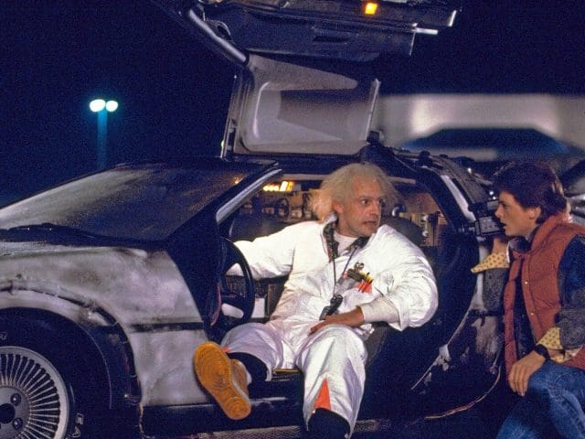 ¡De vuelta al futuro! Hoy se celebra el día de Marty McFly y el Doc Brown