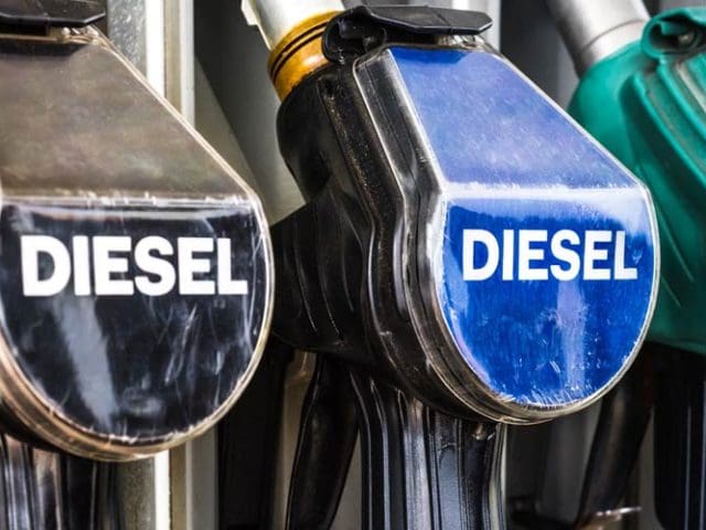 Descarta Trump prohibir exportaciones de diésel tras alerta por abasto en México