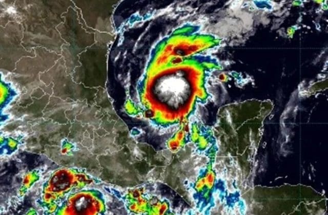 Se forma la tormenta ‘Isaías’ en el Golfo de México