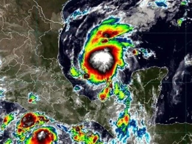 Se forma la tormenta ‘Isaías’ en el Golfo de México