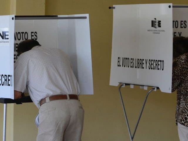 TEE busca garantizar certeza electoral ante los retos de 2027: Hugo Molina